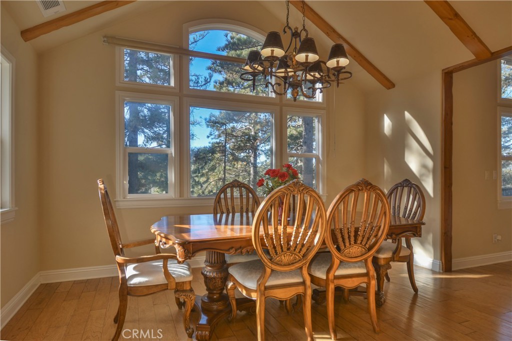 173 Grizzly Road Property Photo 13