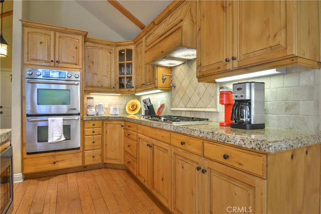 173 Grizzly Road Property Photo 13