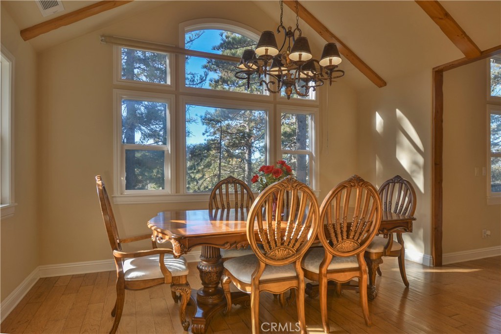 173 Grizzly Road Property Photo 15