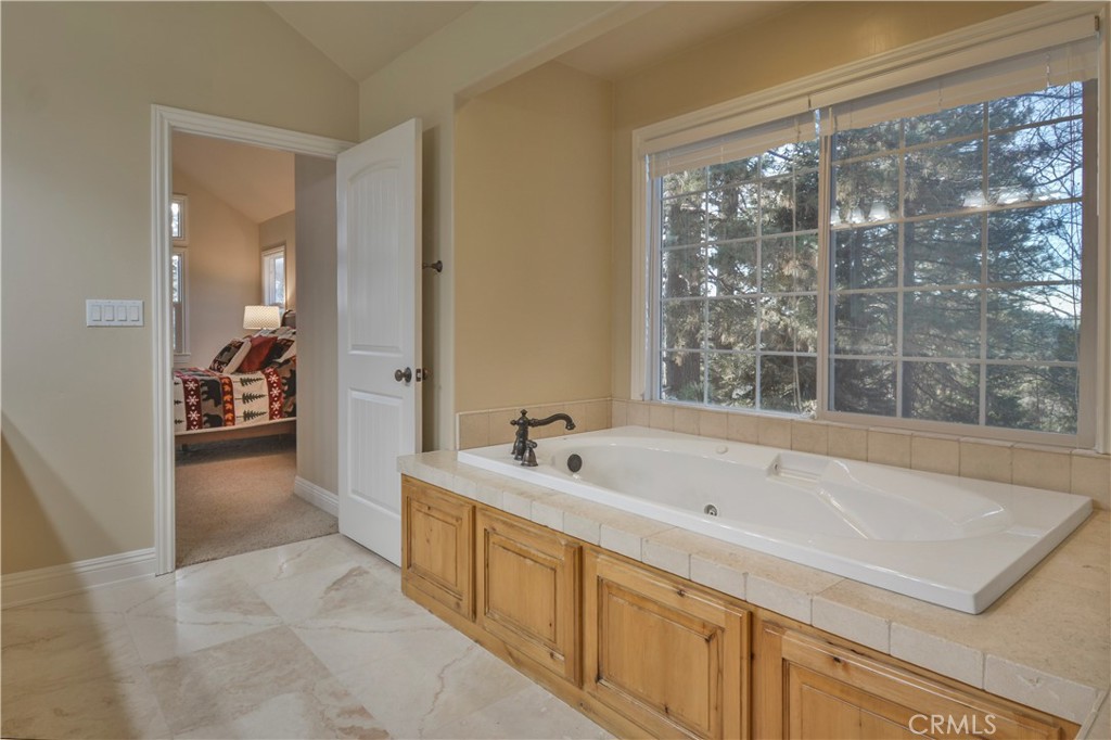 173 Grizzly Road Property Photo 24