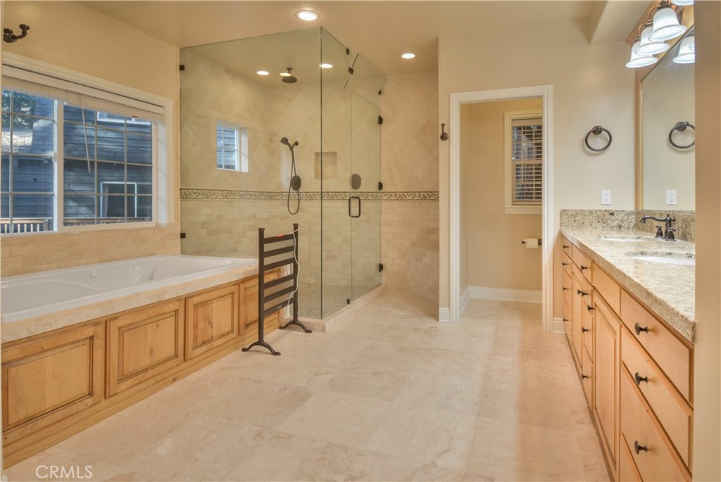 173 Grizzly Road Property Photo 32
