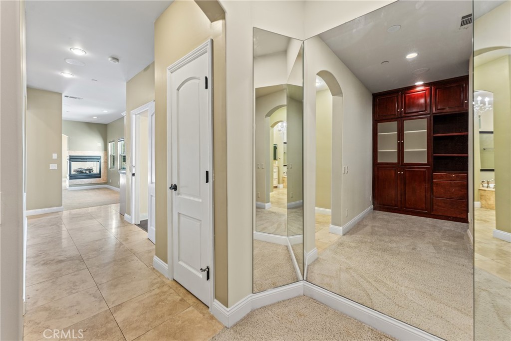 1533 Serpentine Drive Property Photo 42