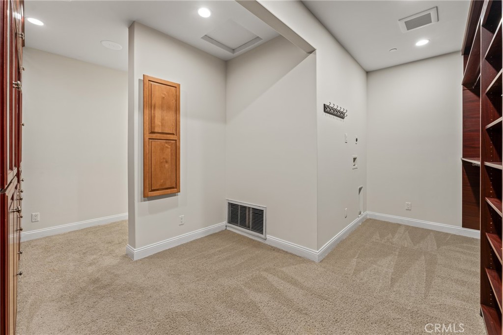 1533 Serpentine Drive Property Photo 45