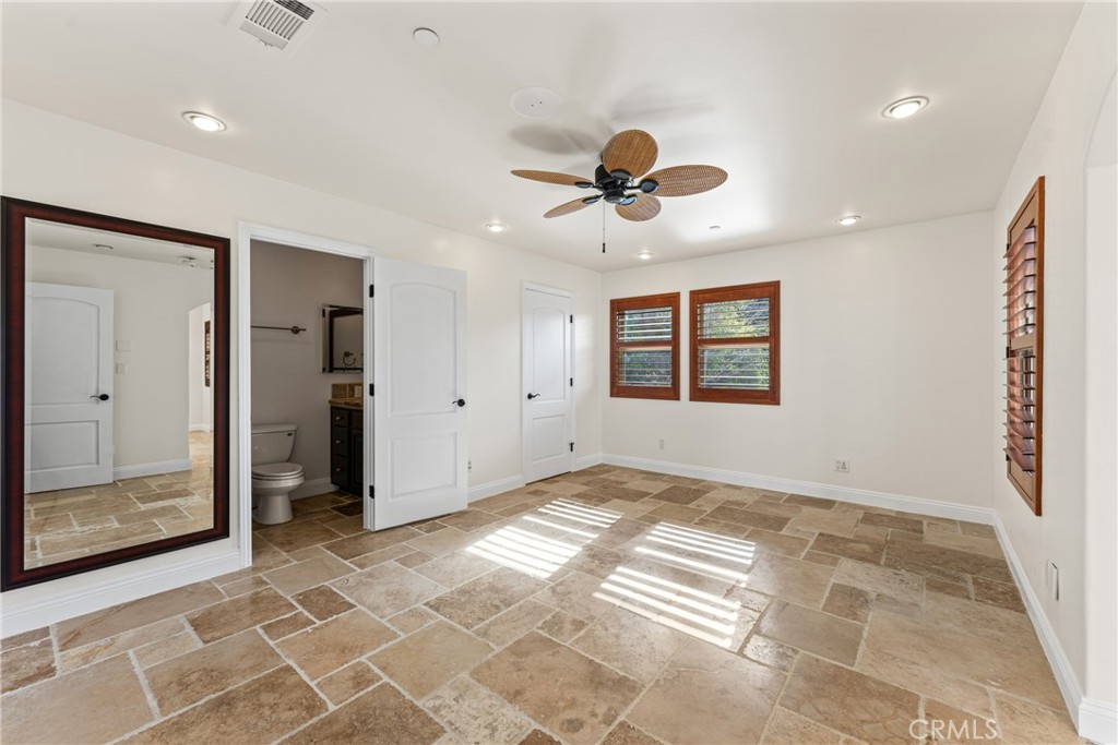1533 Serpentine Drive Property Photo 48
