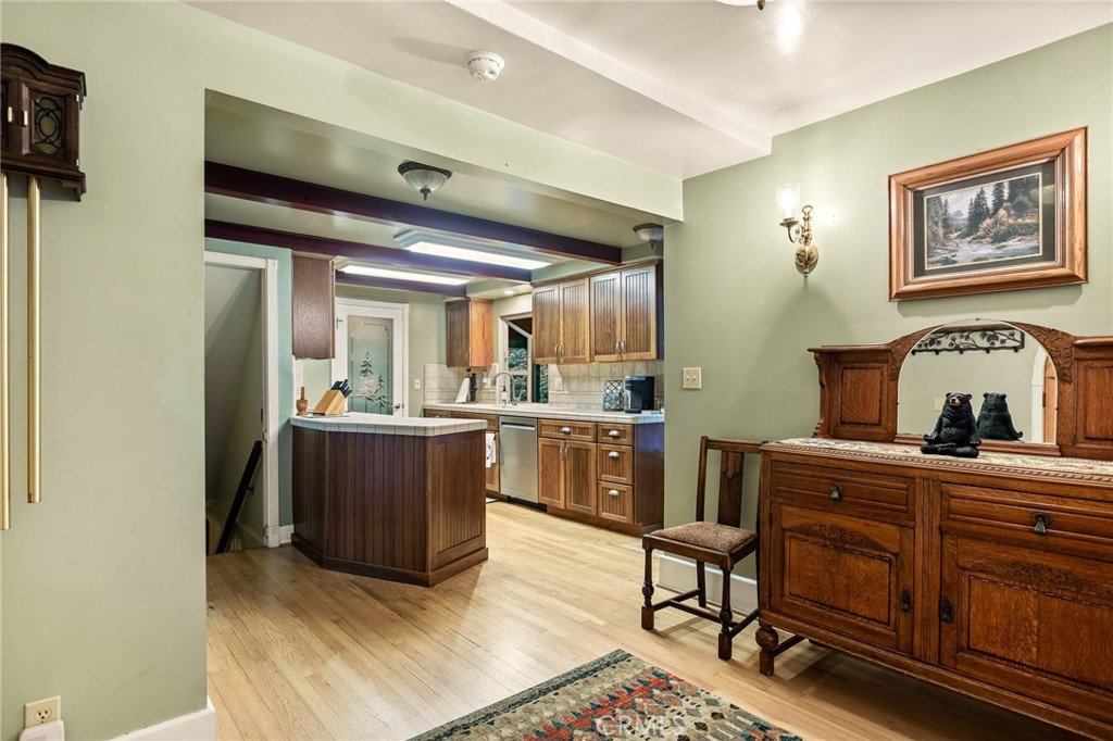 801 Kuffel Canyon Road Property Photo 14