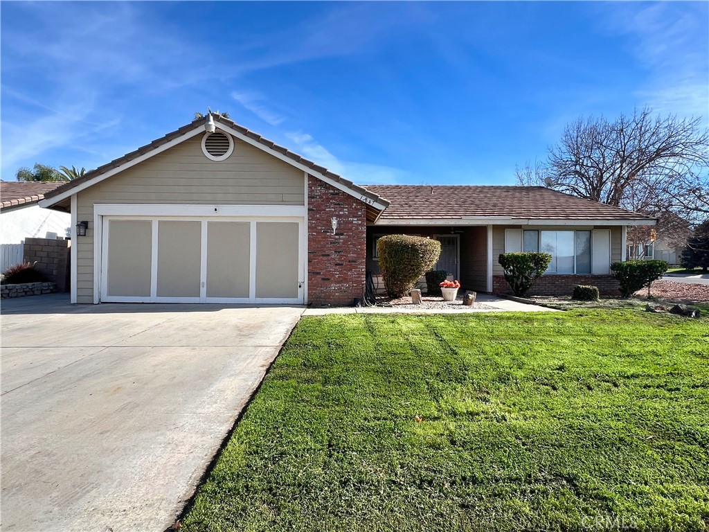 11847 3rd Street Property Photo 1