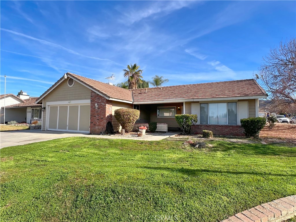 11847 3rd Street Property Photo 2