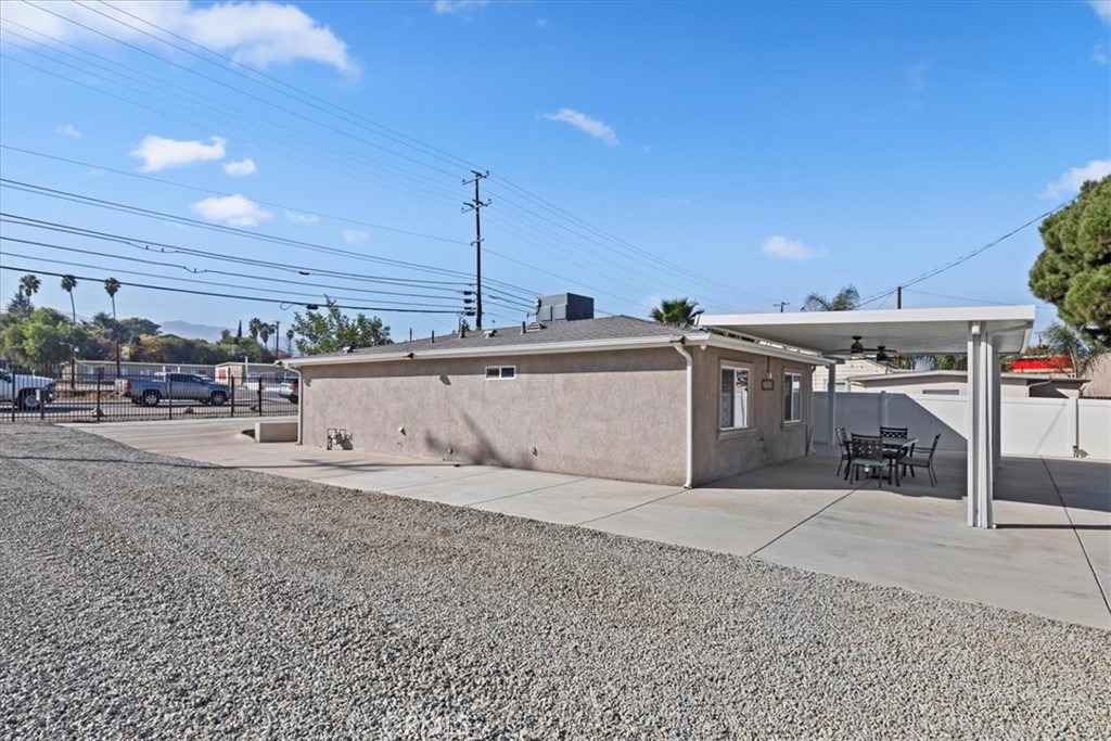 19594 Temescal Canyon Road Property Photo 13