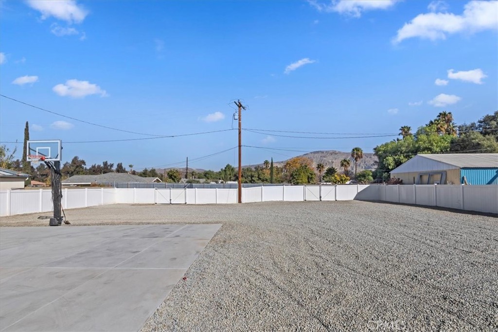 19594 Temescal Canyon Road Property Photo 24