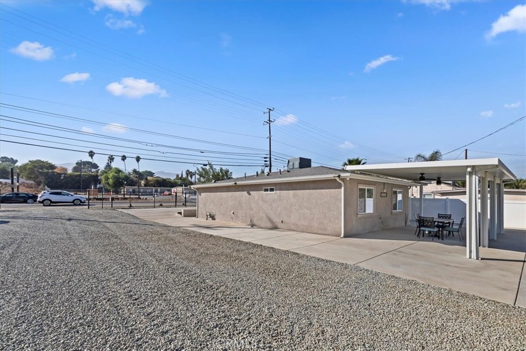 19594 Temescal Canyon Road Property Photo 25