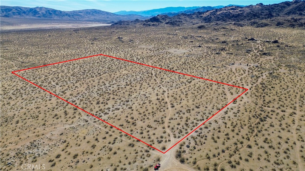 1 Via Vista Property Photo 4