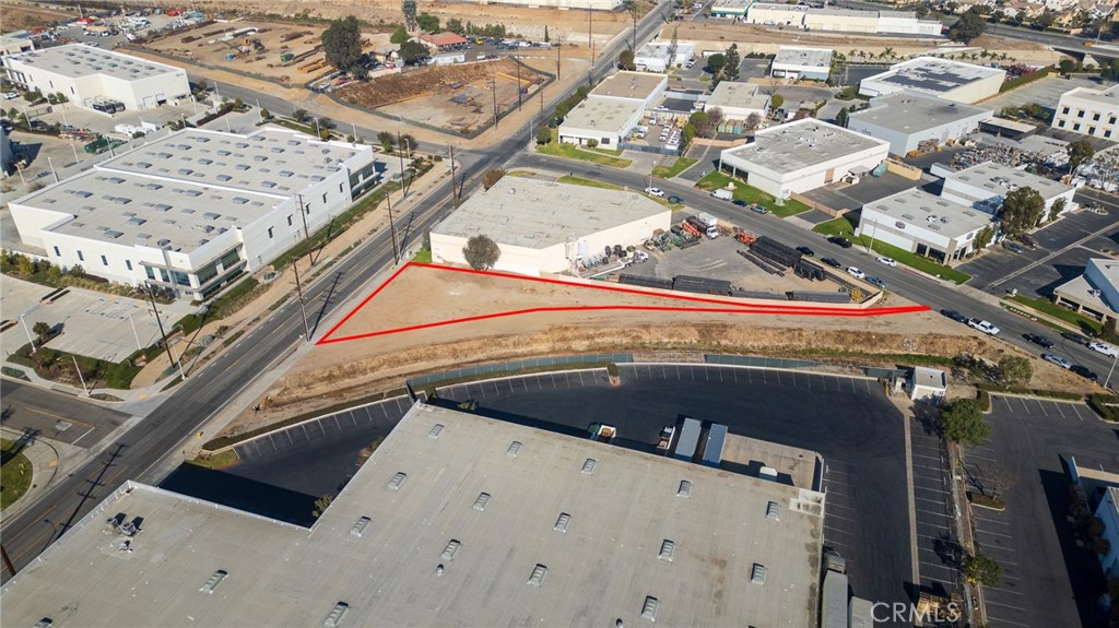 467 S Cota Street Property Photo 3