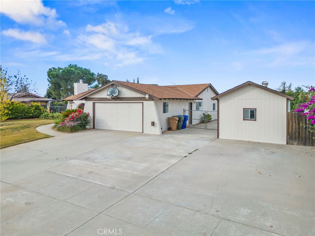 12806 7th Street Property Photo 2