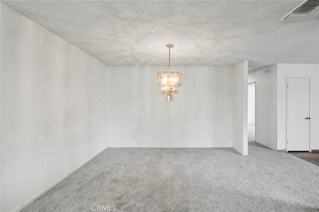 12806 7th Street Property Photo 10
