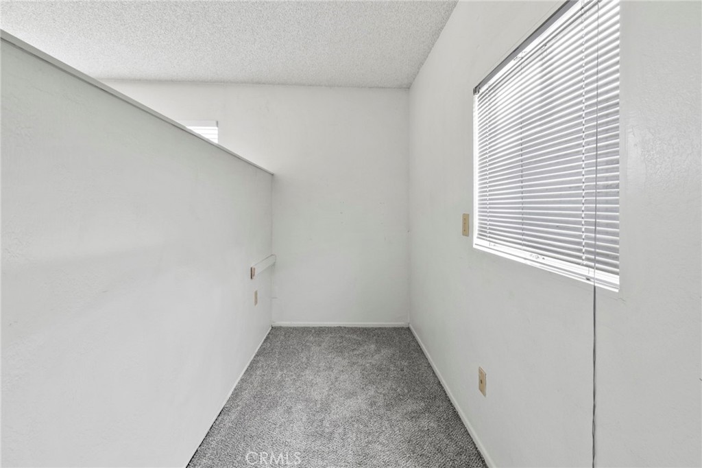 12806 7th Street Property Photo 21
