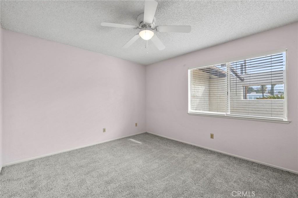 12806 7th Street Property Photo 24
