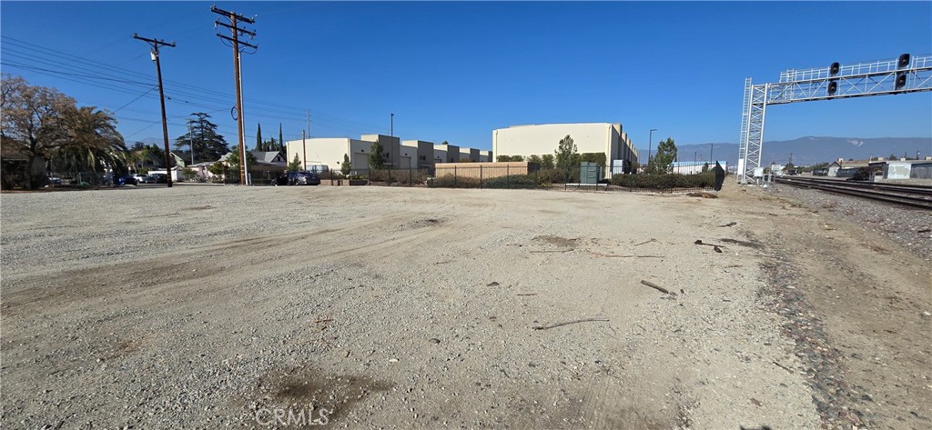 0 E Pennsylvania Avenue Property Photo 4