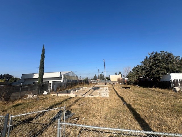 971 W 2nd Street Property Photo