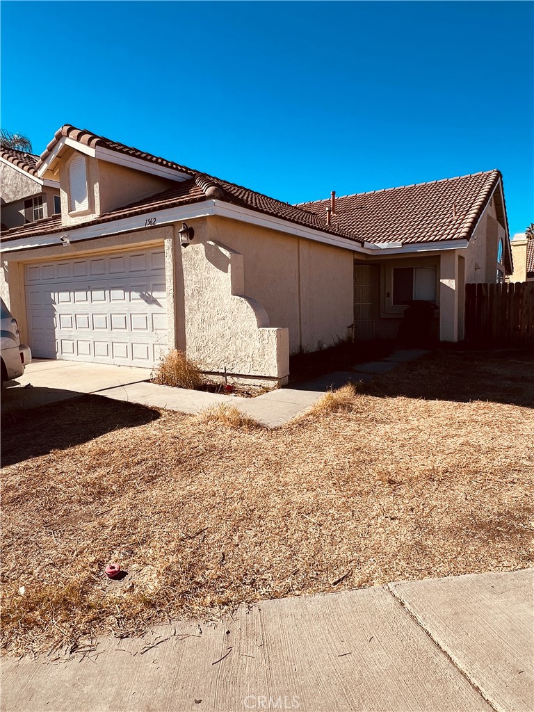 1562 Remembrance Drive Property Photo 3