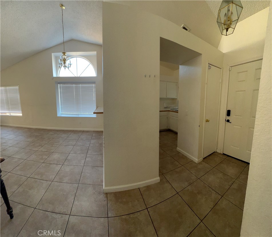 1562 Remembrance Drive Property Photo 9