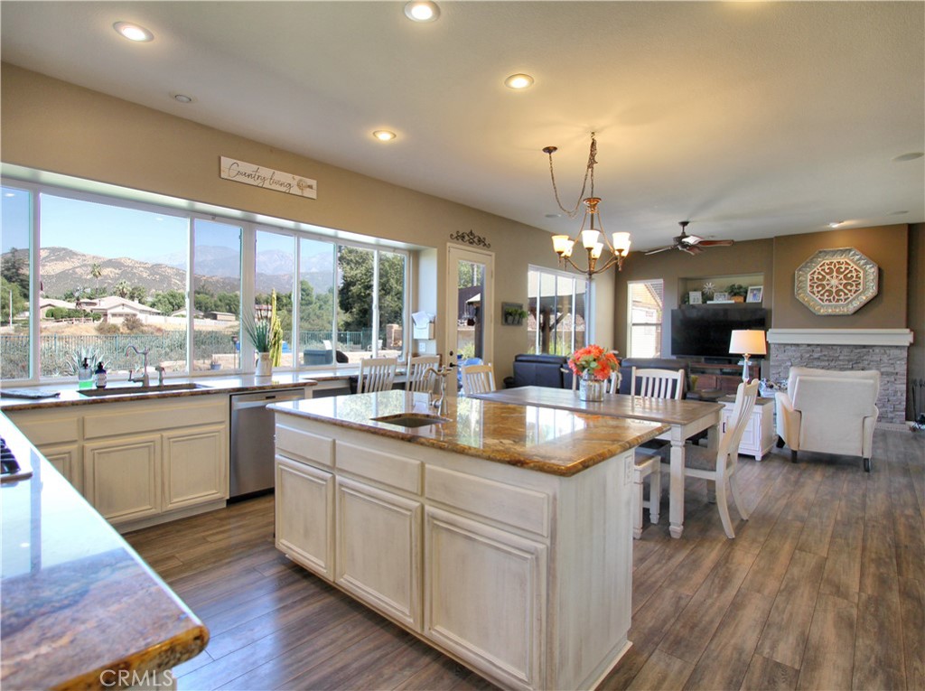 36372 Canyon Terrace Drive Property Photo 11