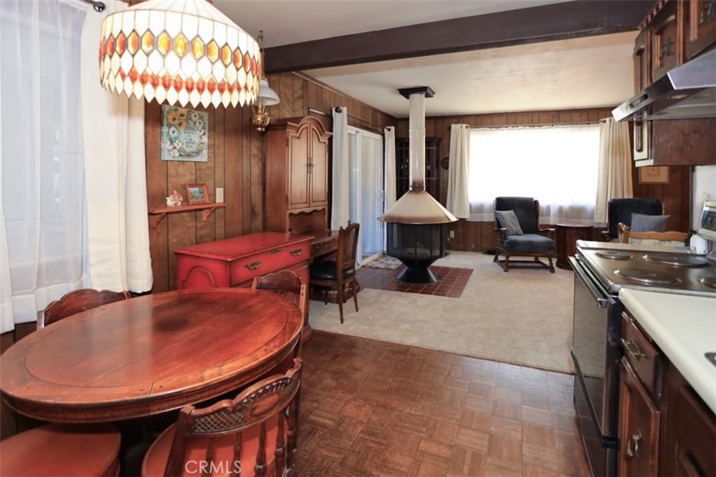 501 W Sherwood Boulevard Property Photo 13
