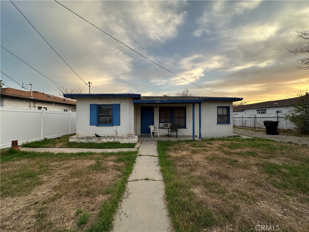 14989 Hibiscus Avenue Property Photo 2