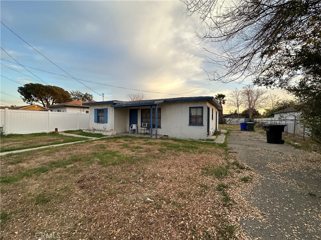 14989 Hibiscus Avenue Property Photo 6