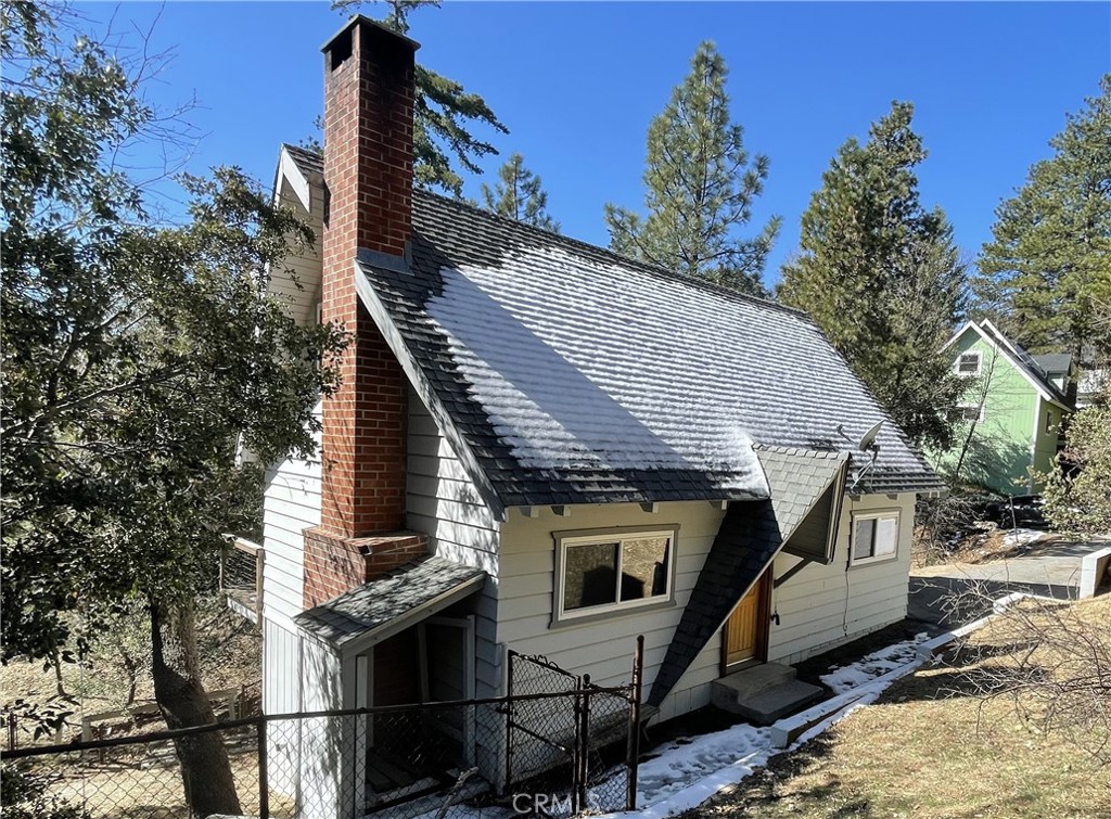 1184 Nadelhorn Drive Property Photo 4