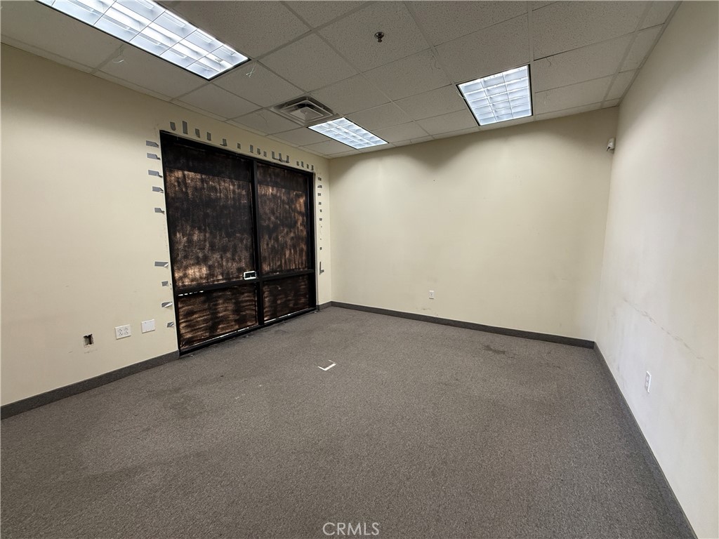 19391 Newhall Street Property Photo 6
