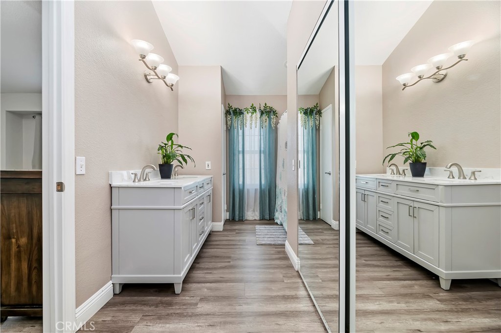 14727 Shadow Drive Property Photo 19