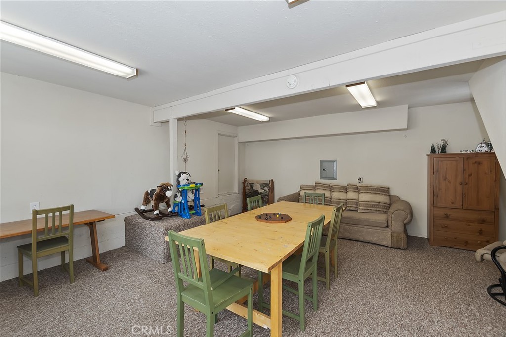 1004 White Mountain Drive Property Photo 21