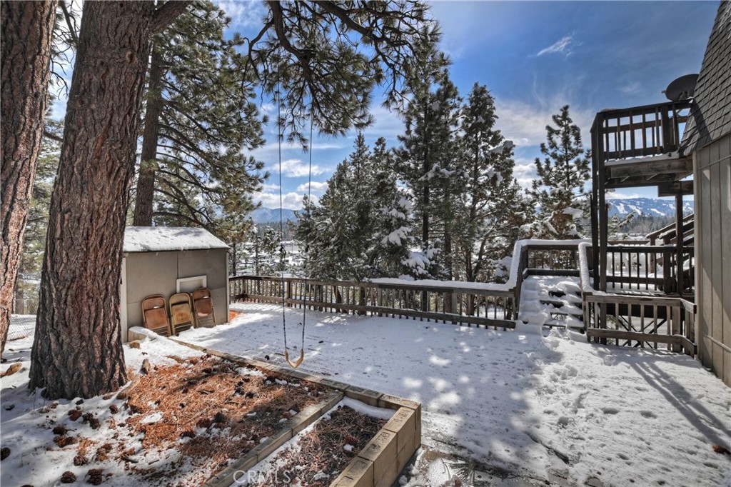 1004 White Mountain Drive Property Photo 30