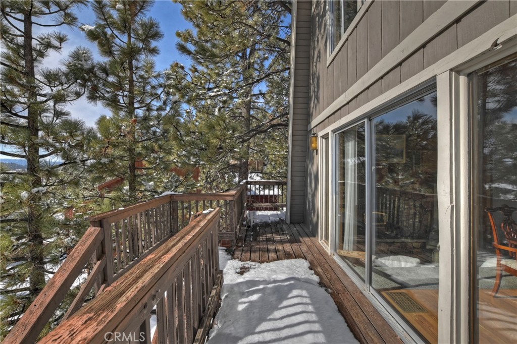 1004 White Mountain Drive Property Photo 32