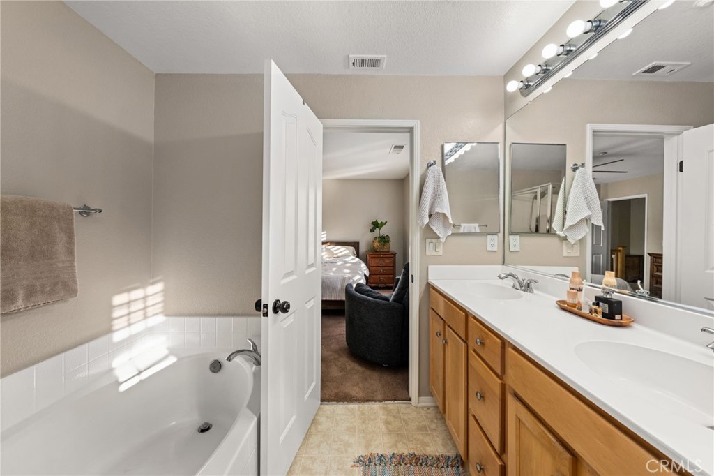 7353 Ellena W 142 Property Photo 17