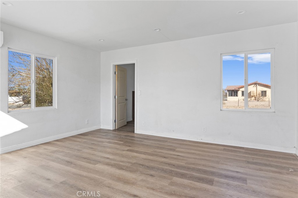 73562 Desert Trail Drive Property Photo 5
