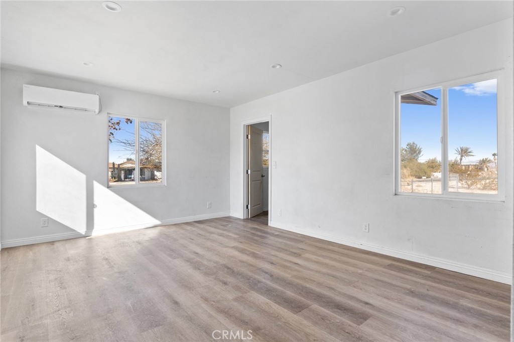 73562 Desert Trail Drive Property Photo 12