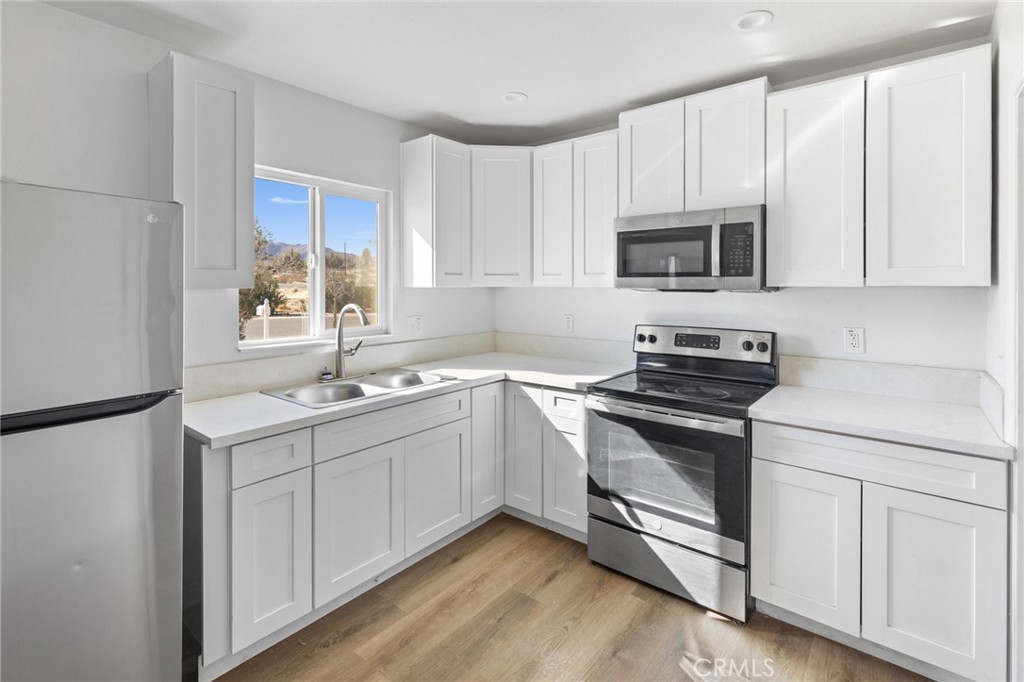 73562 Desert Trail Drive Property Photo 15
