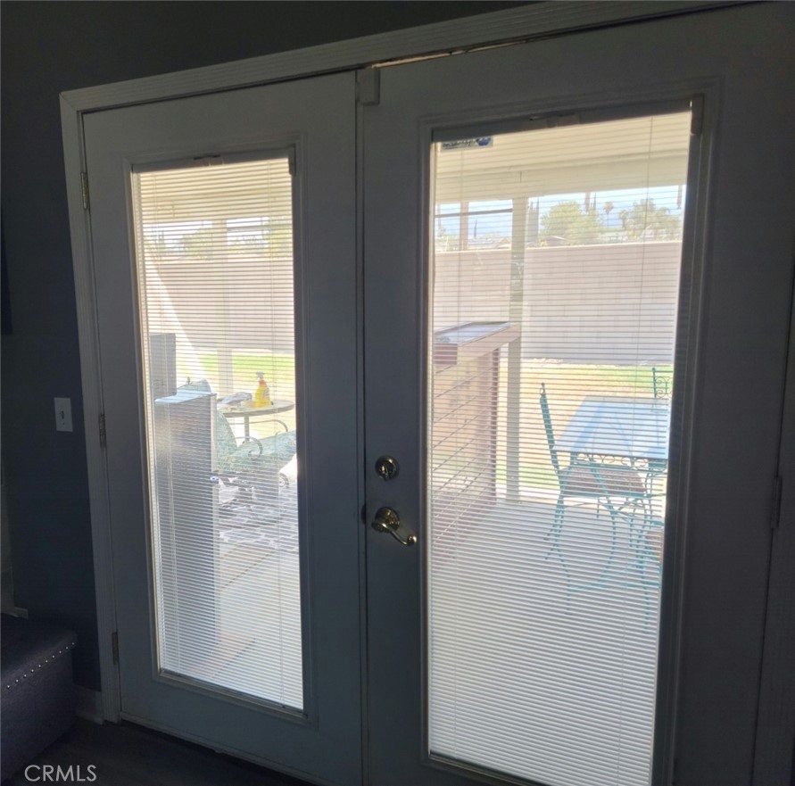 5542 Aster Street Property Photo 6