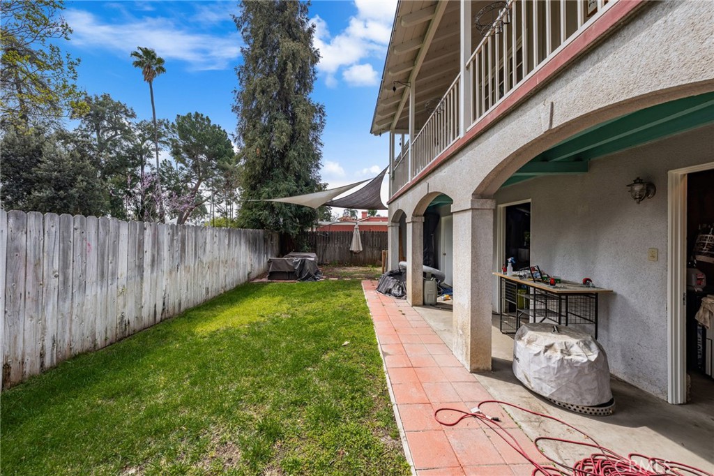 24 Grant Street Property Photo 14