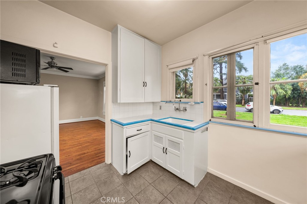 24 Grant Street Property Photo 26