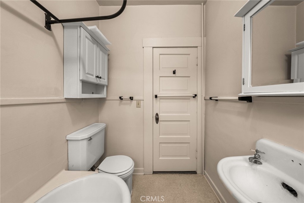 24 Grant Street Property Photo 29