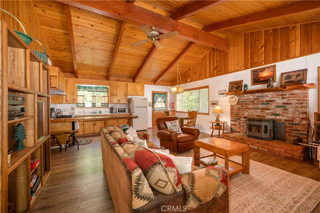 43289 Bow Canyon Road Property Photo 2