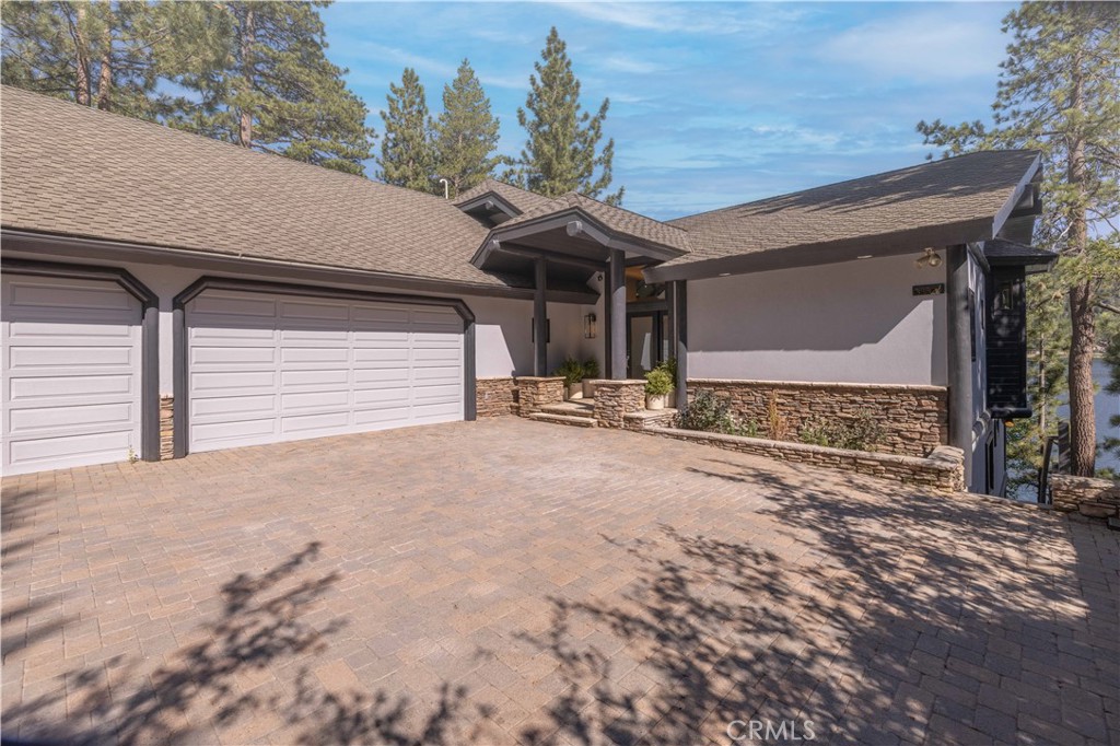 38824 Waterview Drive Property Photo 2