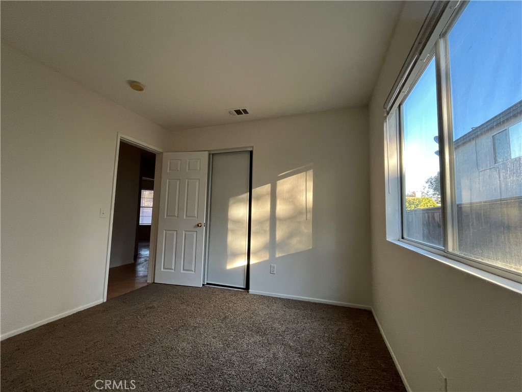 1555 Evergreen Avenue Property Photo 16
