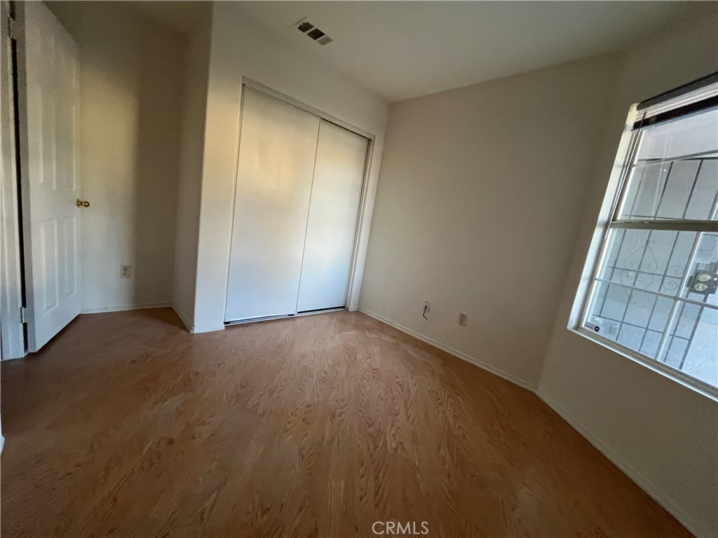 1555 Evergreen Avenue Property Photo 20