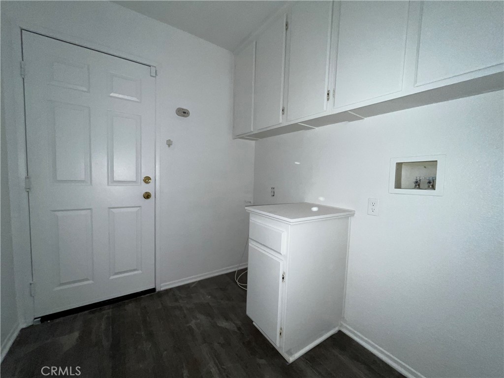 1555 Evergreen Avenue Property Photo 23
