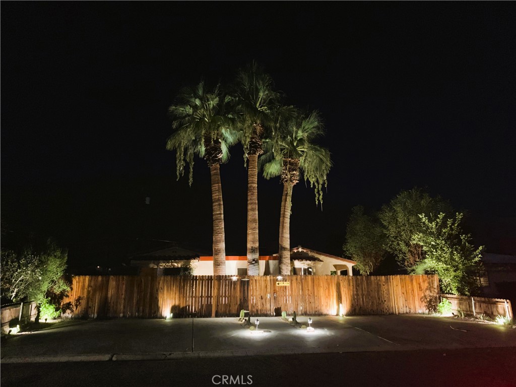 585 Calle Abronia S B Property Photo 18