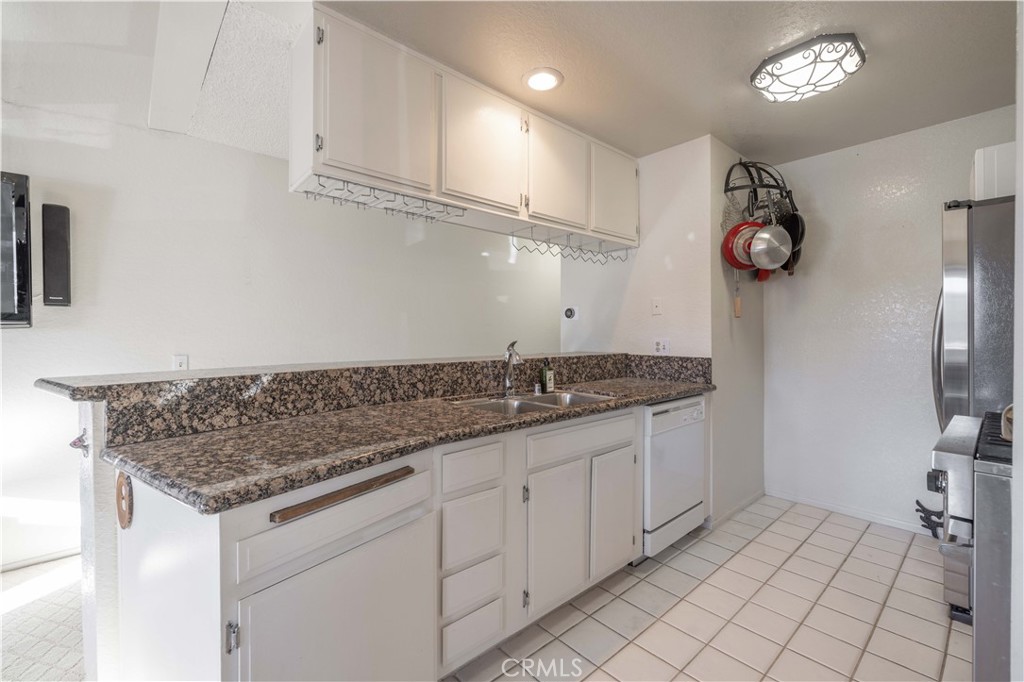 760 Blue Jay Road 34 Property Photo 10