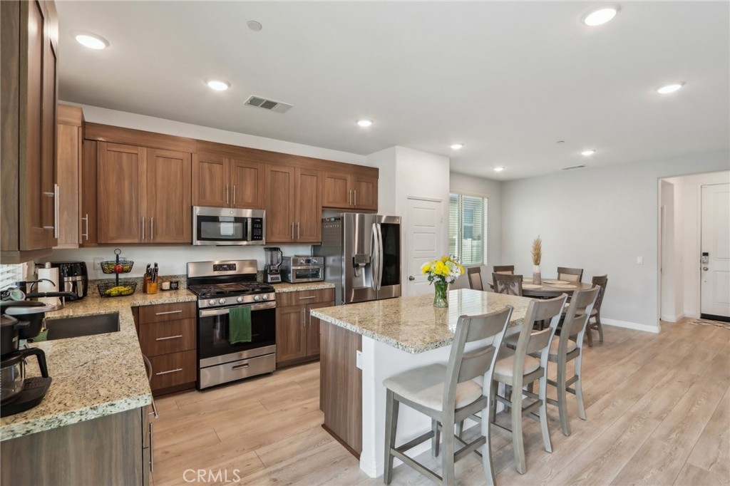 6030 Reed Place Property Photo 7